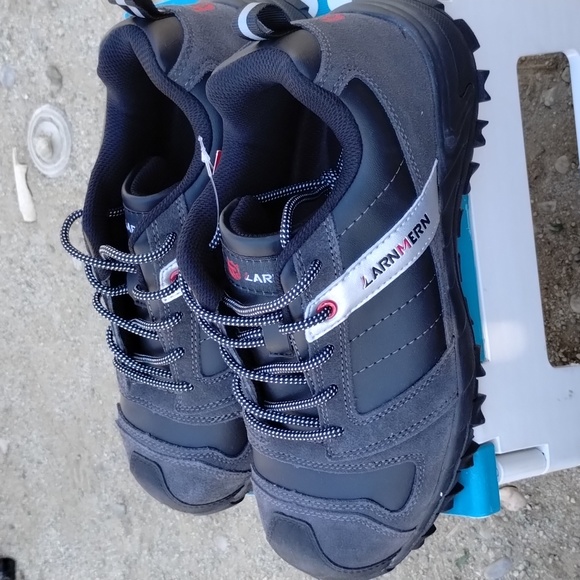 Work shoes - Picture 4 of 4